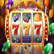 Filipino player claiming a pinas77 promotion bonus on mobile